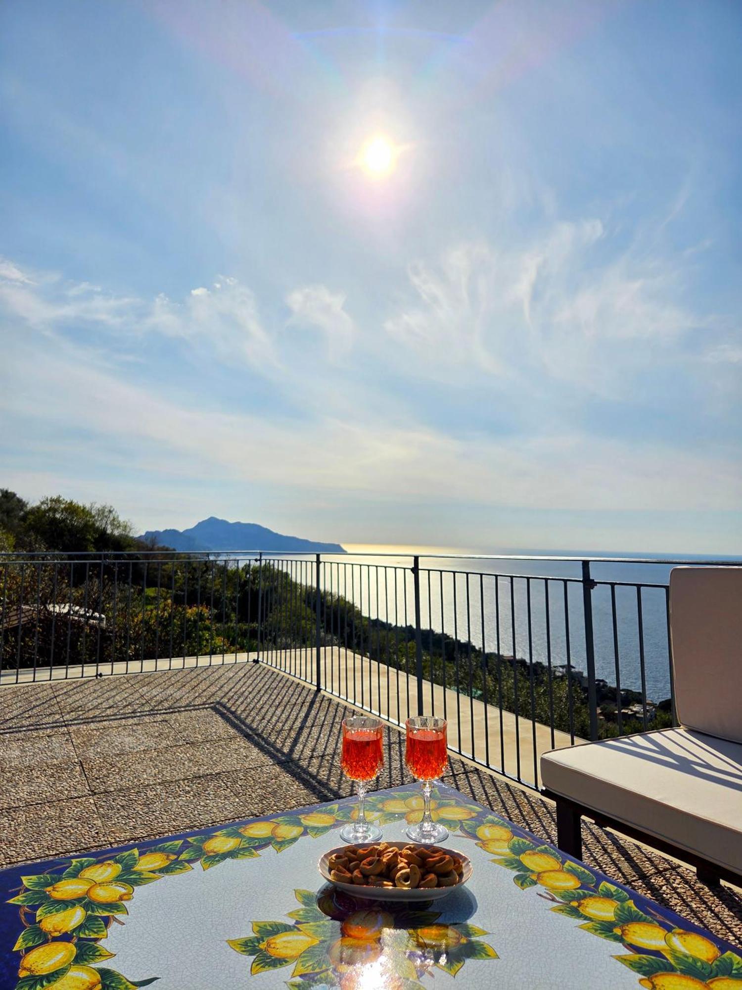 Sun & Relax, Relaxing Location With Seaview Villa Massa Lubrense Exterior photo